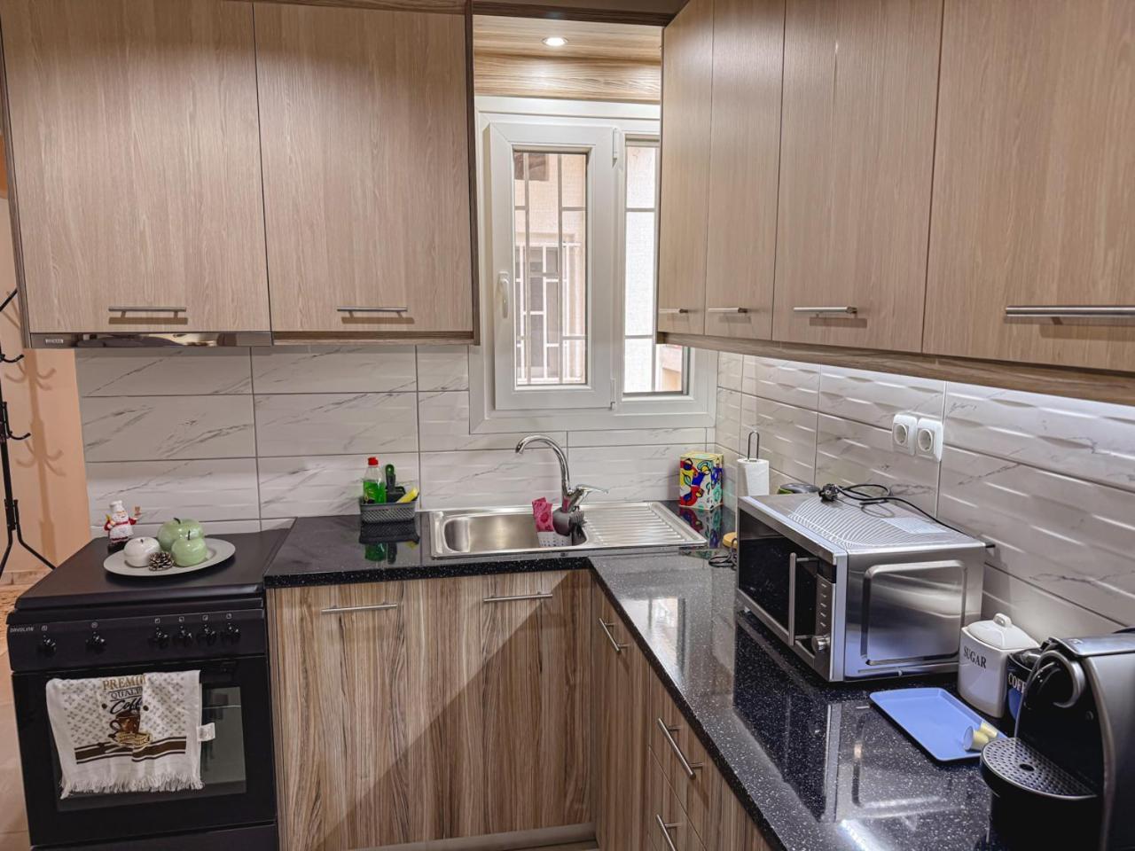 Apartament Spacious & Sunny 3bdr Atena